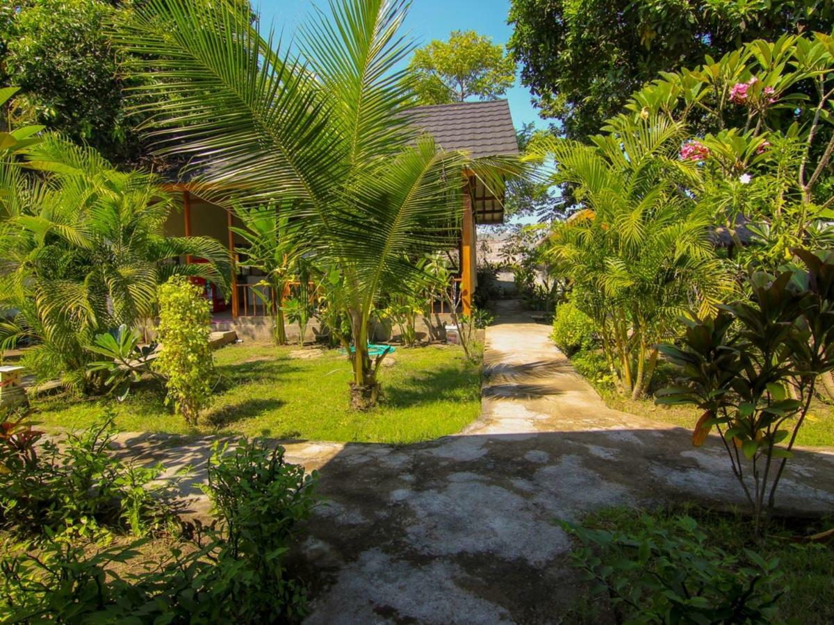 Yoland Guesthouse Gili Air Exteriér fotografie